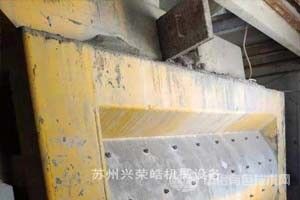 轉(zhuǎn)讓急售方圓提斗120攪拌站,4倉(cāng)配料機(jī),東西齊全,不用換配件 安裝就用