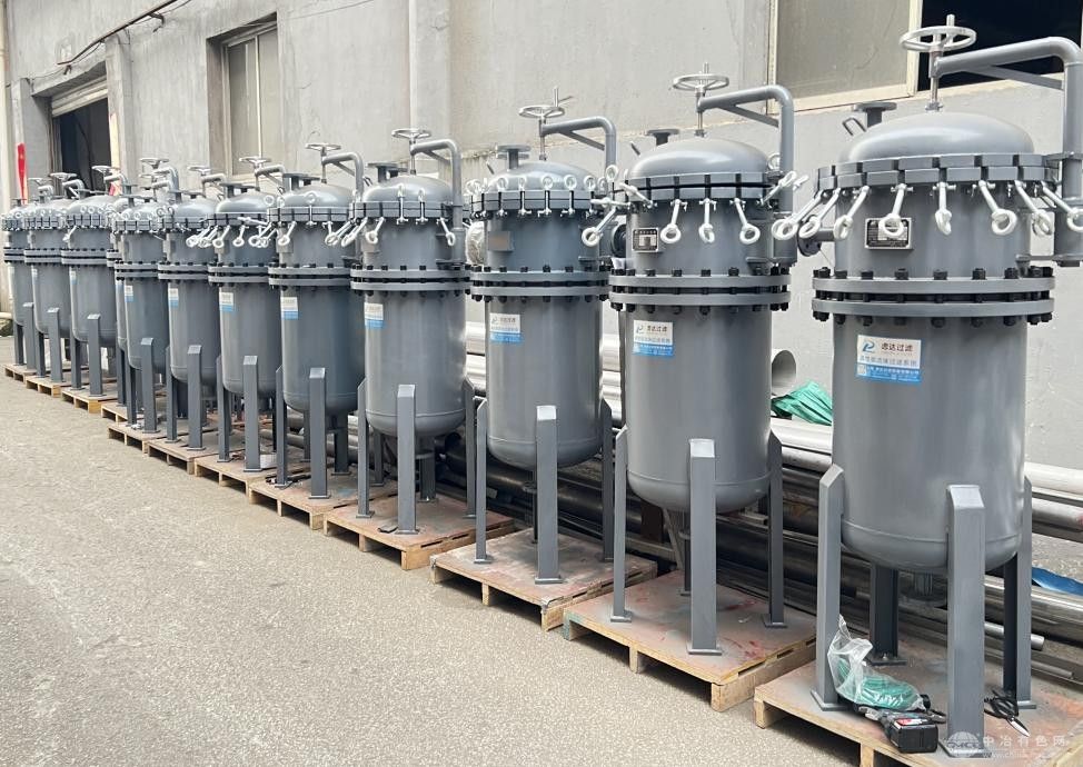 噴四氟多袋式過濾器