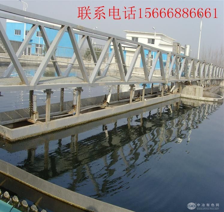 高效穩(wěn)定刮泥吸泥機(jī)